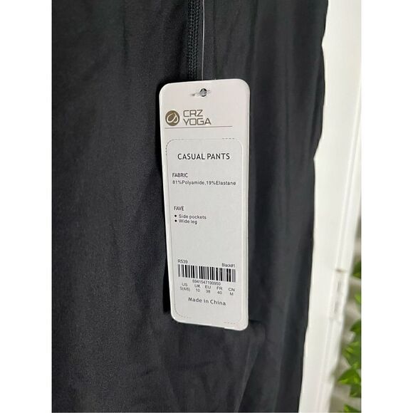 Crz Yoga Black Wide Leg Side Pockets Casual Legging Pants Size Small NWT - Picture 4 of 6